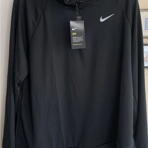 Nike Black Pullover Dri-FIT Essential Running Jacket